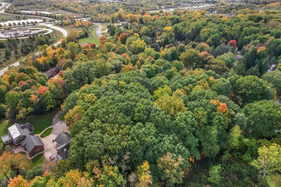 28360 Summit Drive, Novi, MI 48377 - #2