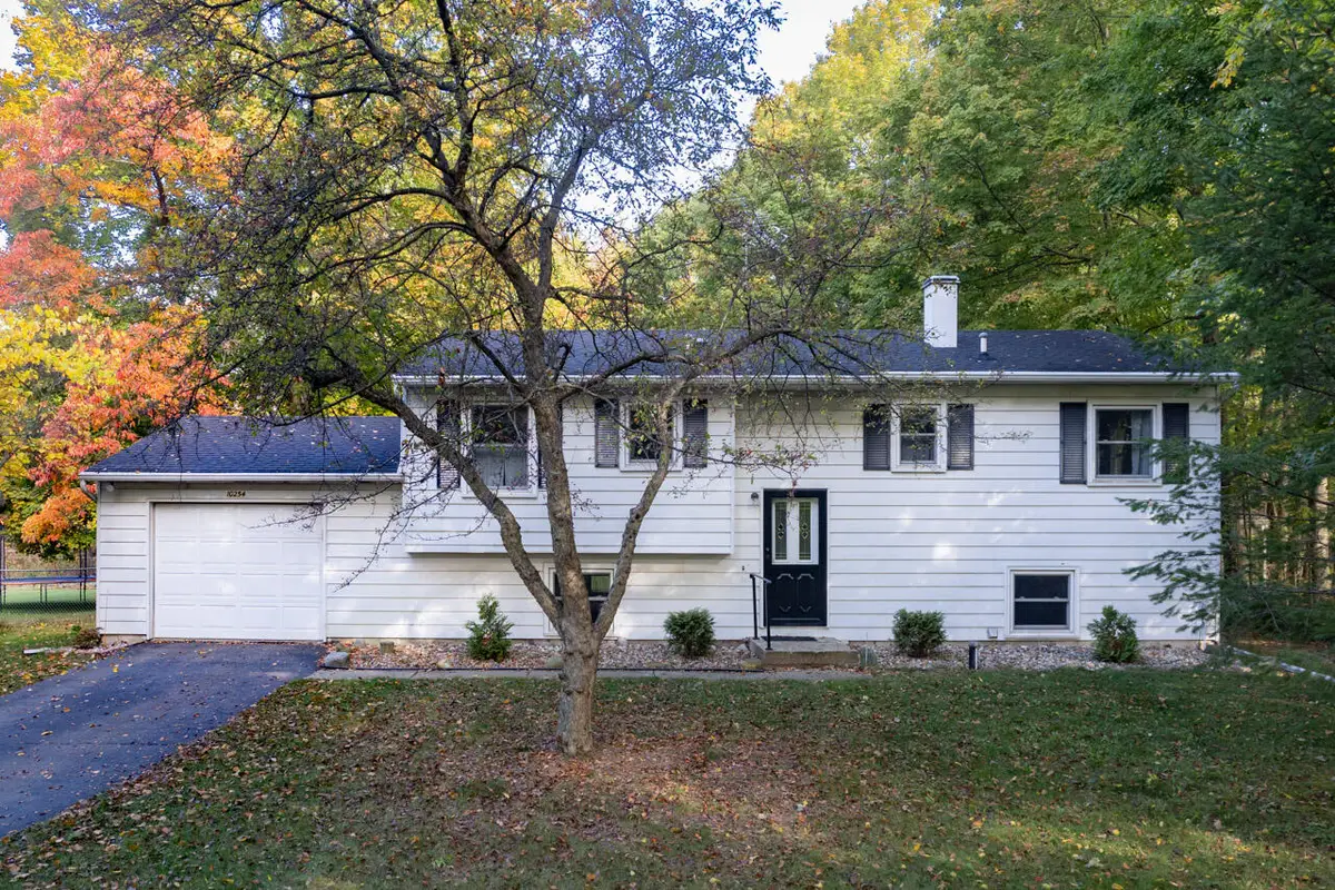 10254 Stadium Drive, Kalamazoo, MI 49009 - #1