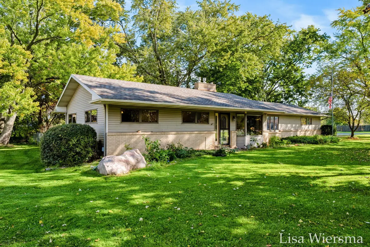 1423 Leonard Street Nw, Grand Rapids, MI 49534 - #1