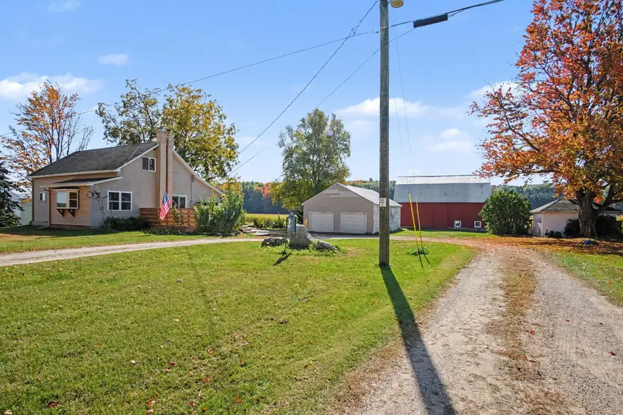 5103 Mcbride Road Nw, Lakeview, MI 48850 - #2