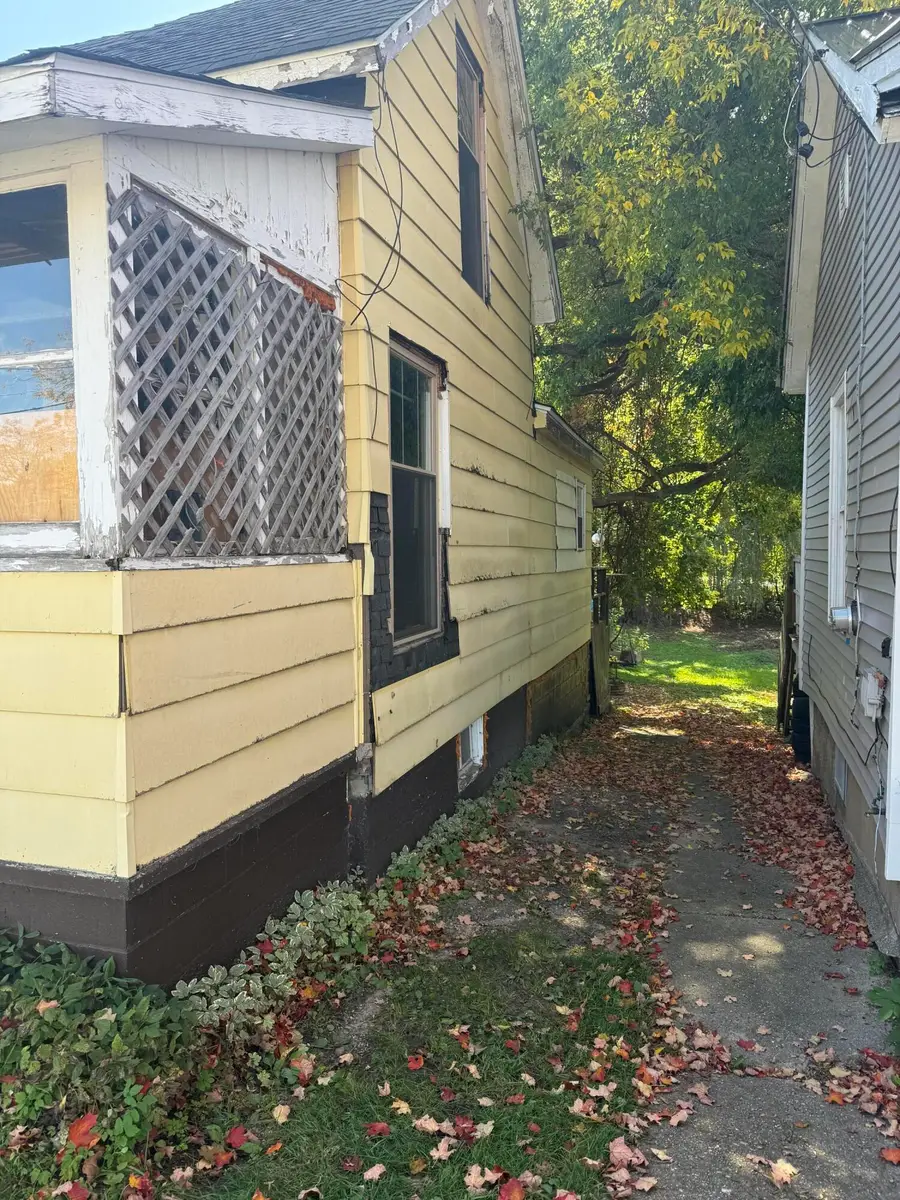 111 Cottage Street, Cadillac, MI 49601 - #2