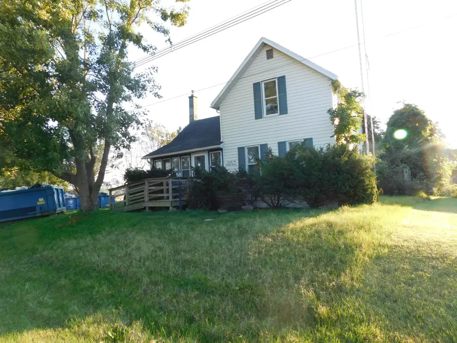 2627 Yore Avenue, Sodus, MI 49126 - #2