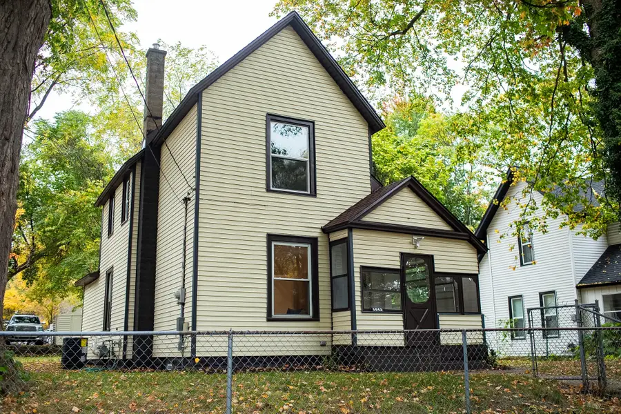 1043 Sigsbee Street Se, Grand Rapids, MI 49506 - #2
