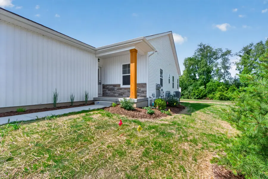 812 Joyce Lane, Saint Johns, MI 48879 - #3