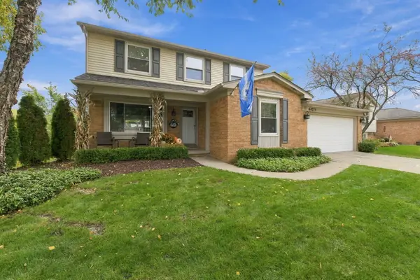 44223 Richmond Court, Canton, MI 48187