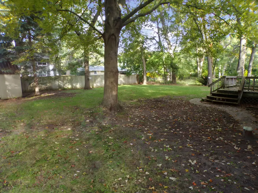 1301 Linden Drive, Muskegon, MI 49445 - #3
