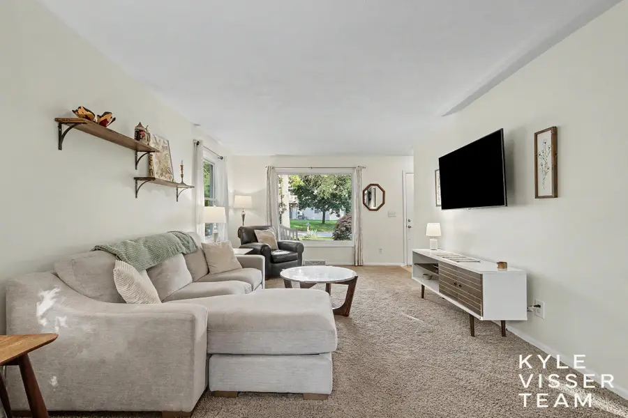 4320 Ludlow Drive Se, Grand Rapids, MI 49546 - #3