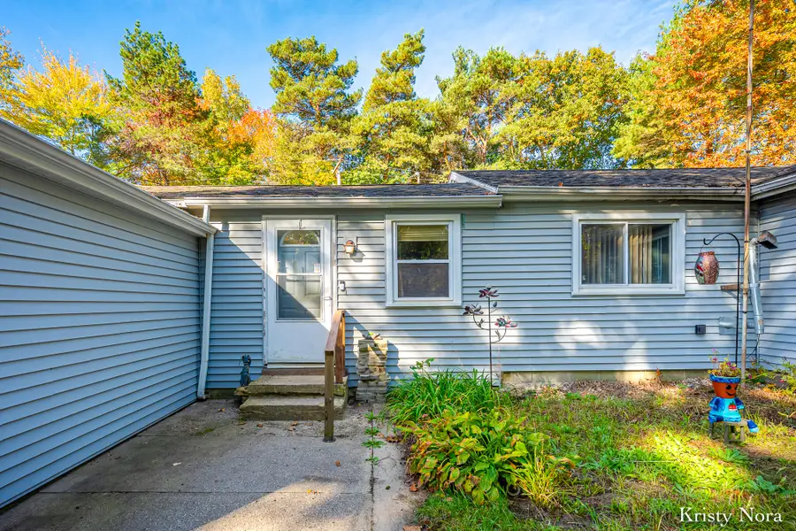 4050 S Holland Road, Sidney, MI 48885 - #3