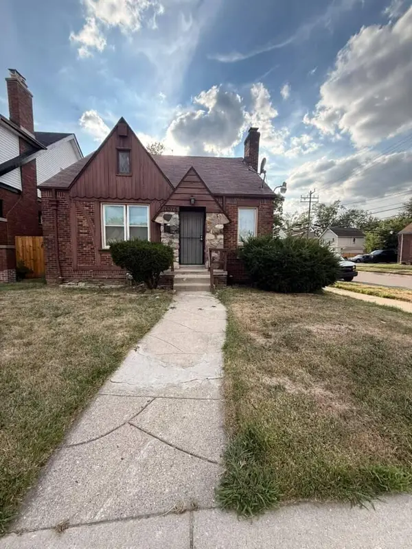 15375 Asbury Park, Detroit, MI 48227