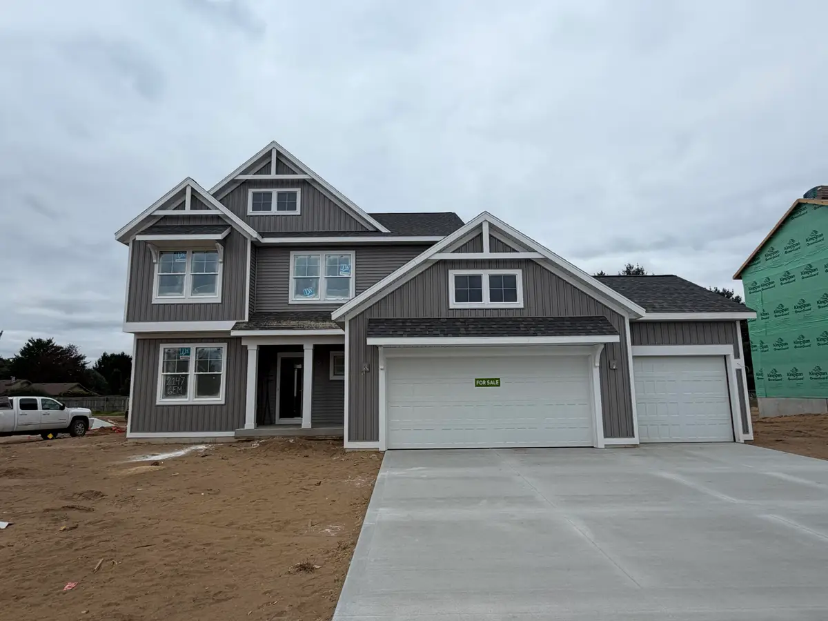 2147 Emerald Shore Circle Ne, Grand Rapids, MI 49525 - #1