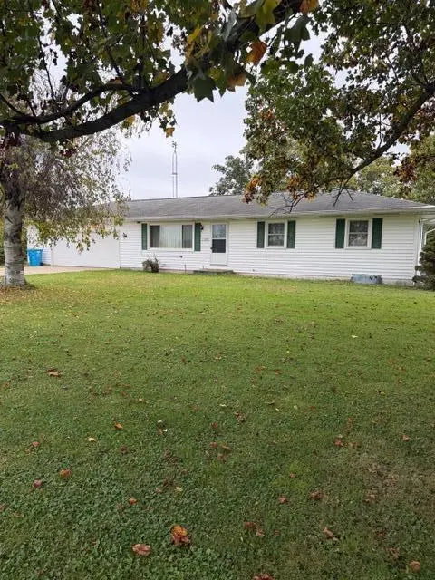 13708 Hoffman Road, Three Rivers, MI 49093