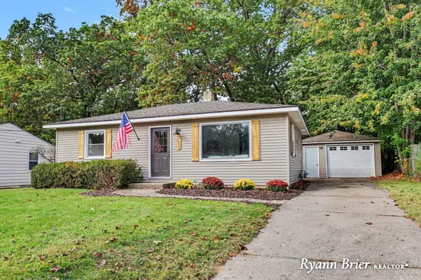 3913 Boone Avenue Sw, Wyoming, MI 49519