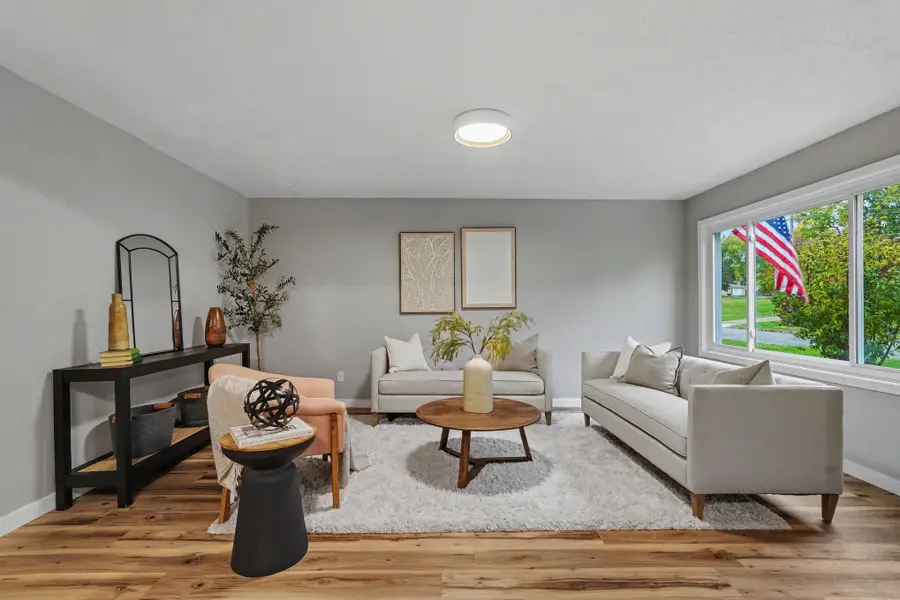 222 W Grant Street, Hastings, MI 49058 - #2