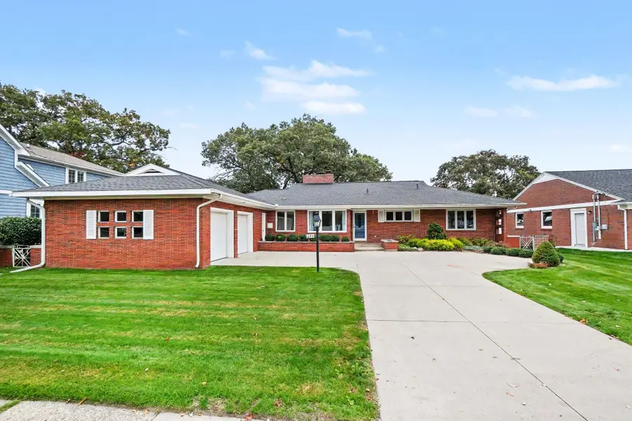 1645 Ruddiman Drive, Muskegon, MI 49445 - #2
