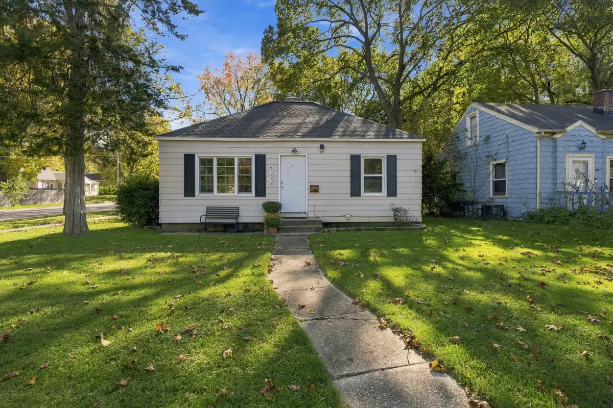 1322 Palmer Avenue, Kalamazoo, MI 49001 - #1
