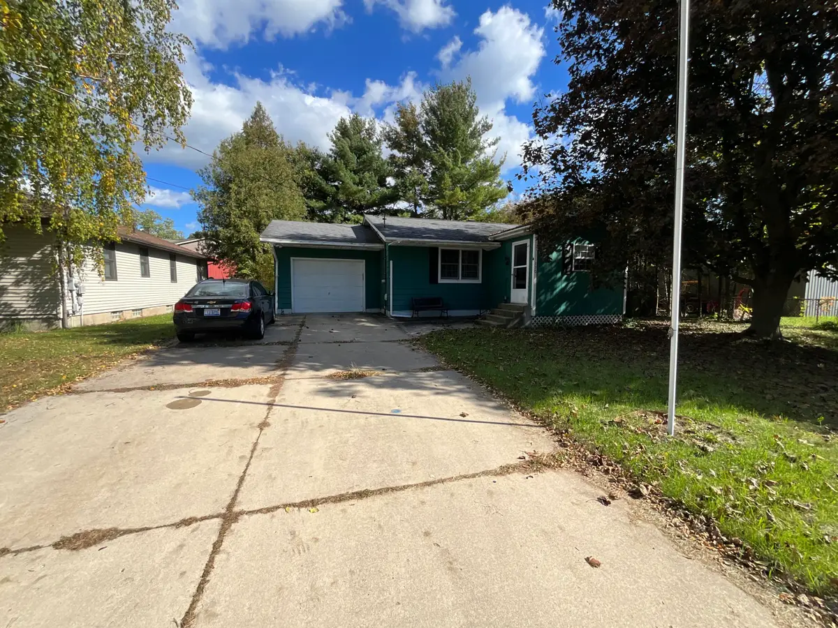 320 Doris Street, Sparta, MI 49345 - #1