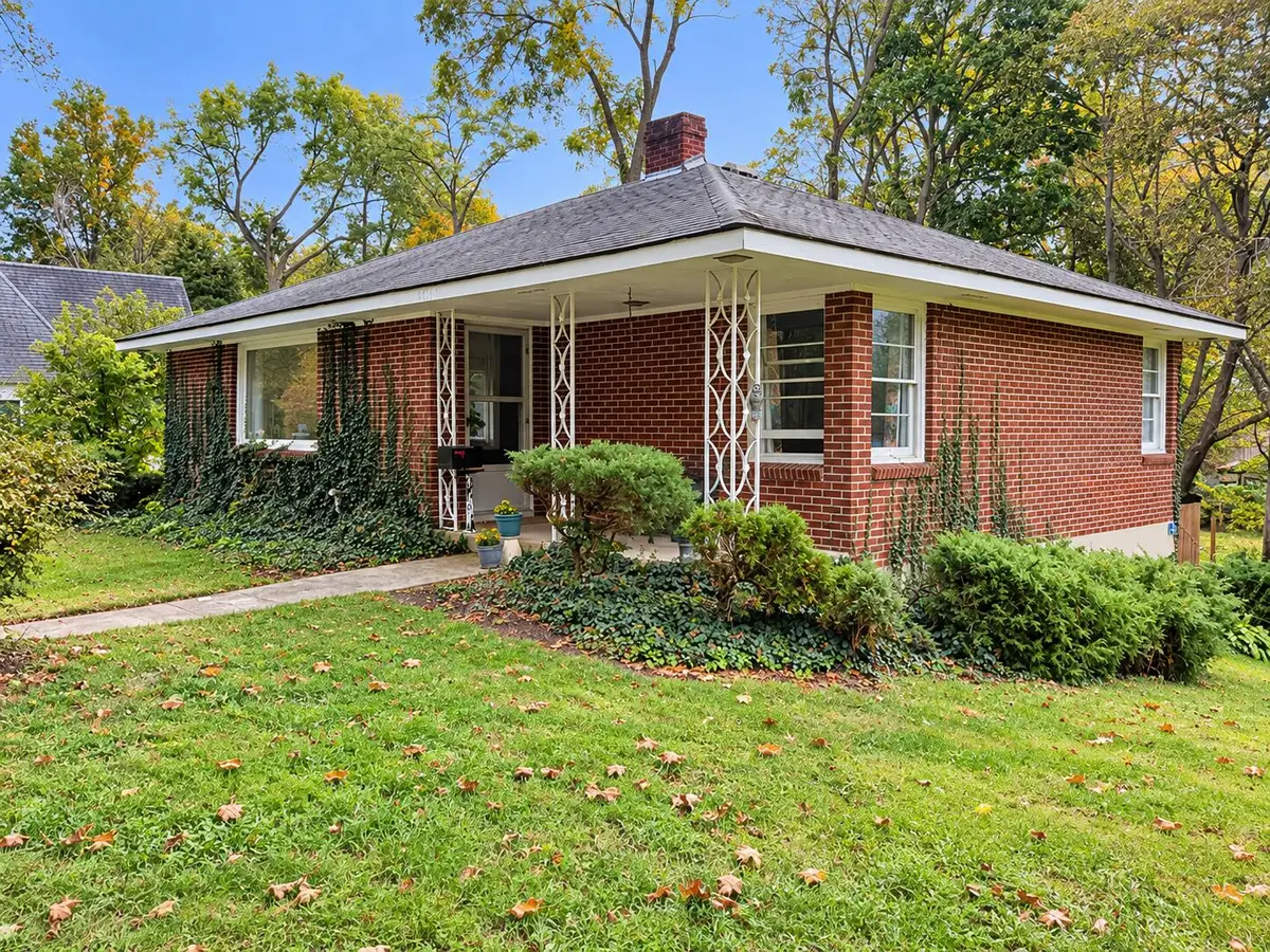 306 S Rowland Street, Cassopolis, MI 49031 - #1
