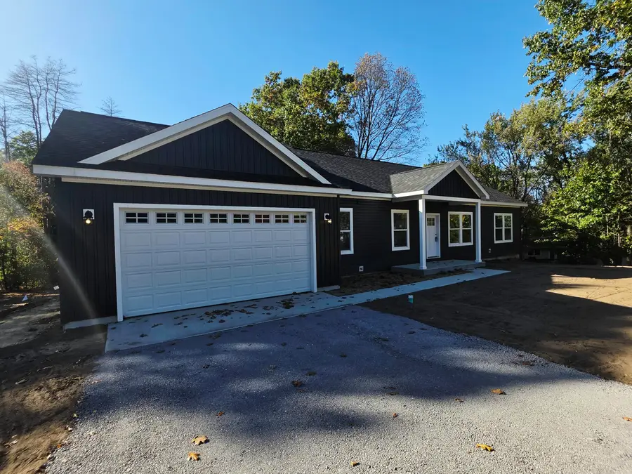 20165 Hubbard Street, Battle Creek, MI 49017 - #2