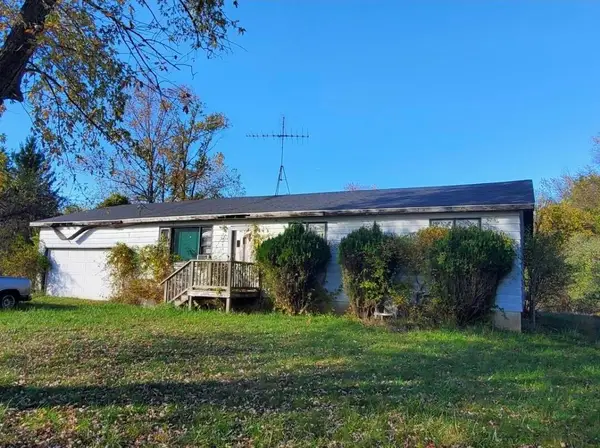 1825 Roberts Avenue, Benton Harbor, MI 49022