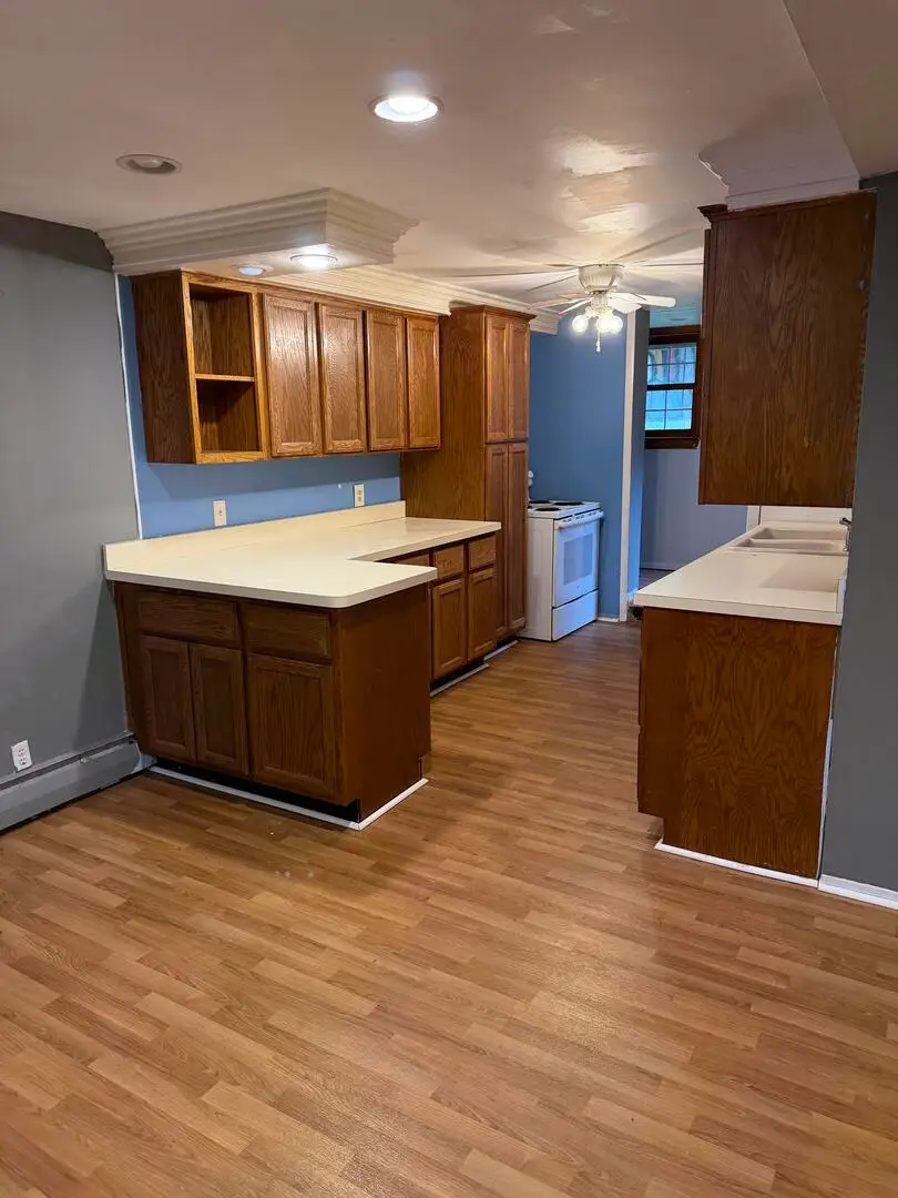 4076 Lanark Avenue, Waterford, MI 48328 - #2