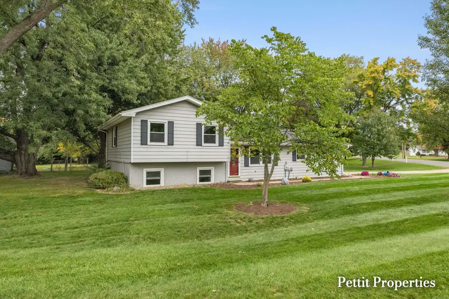 92 Aldon Lane, Ionia, MI 48846 - #3