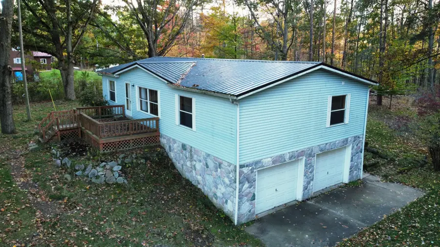1236 E Tamarack Road, Edmore, MI 48829 - #2