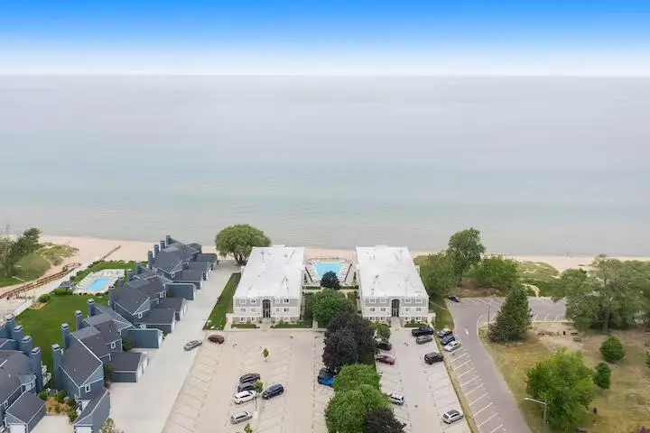 225 North Shore Drive #212, South Haven, MI 49090 - #1