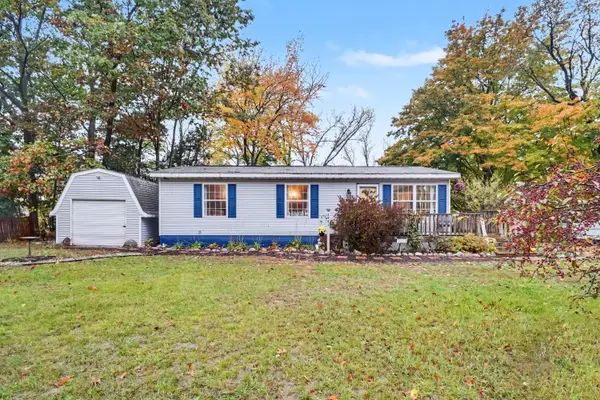 2442 Timberline Drive, Rothbury, MI 49452