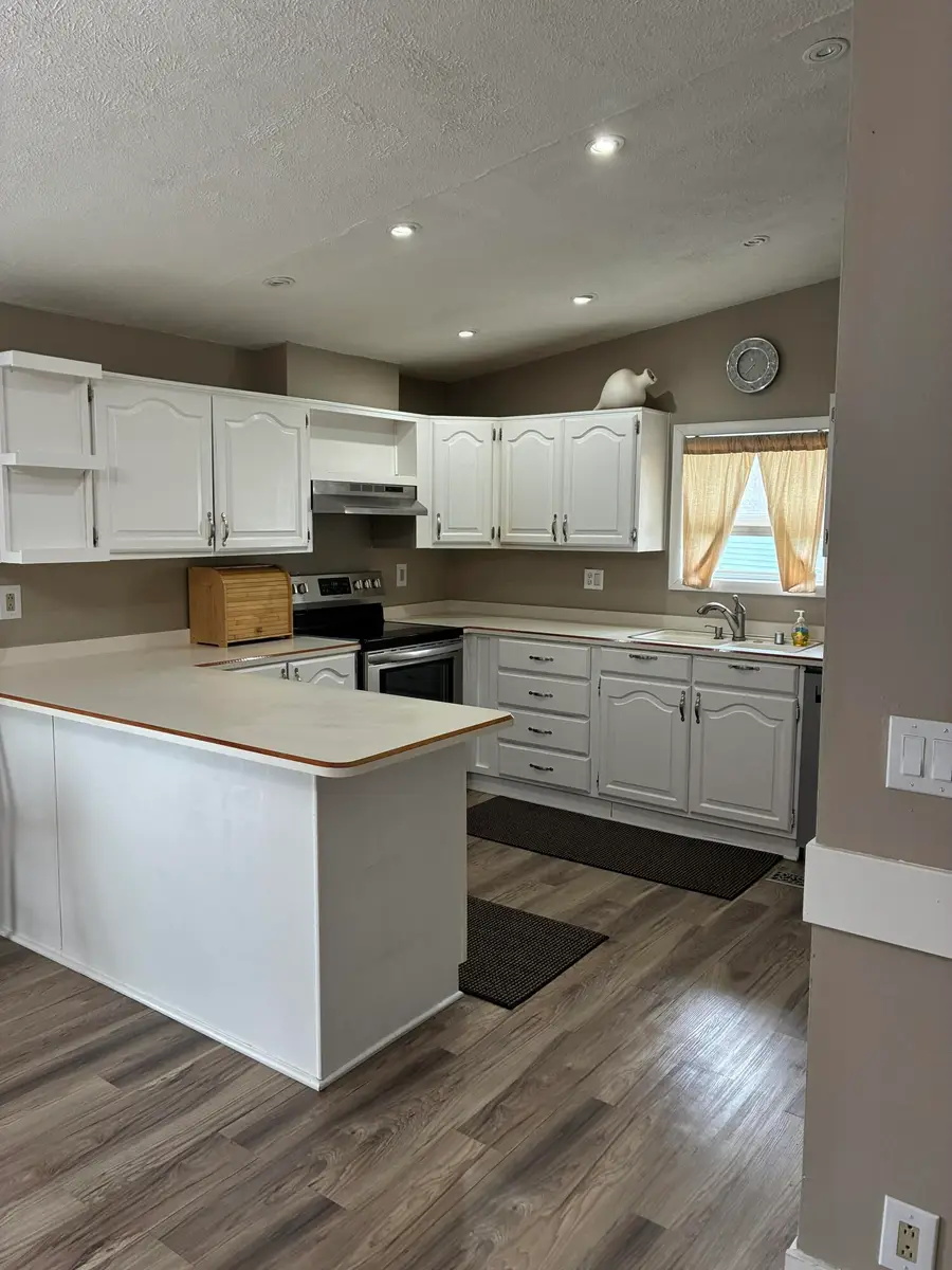 4304 Brookmere Drive Se #5, Kentwood, MI 49512 - #2