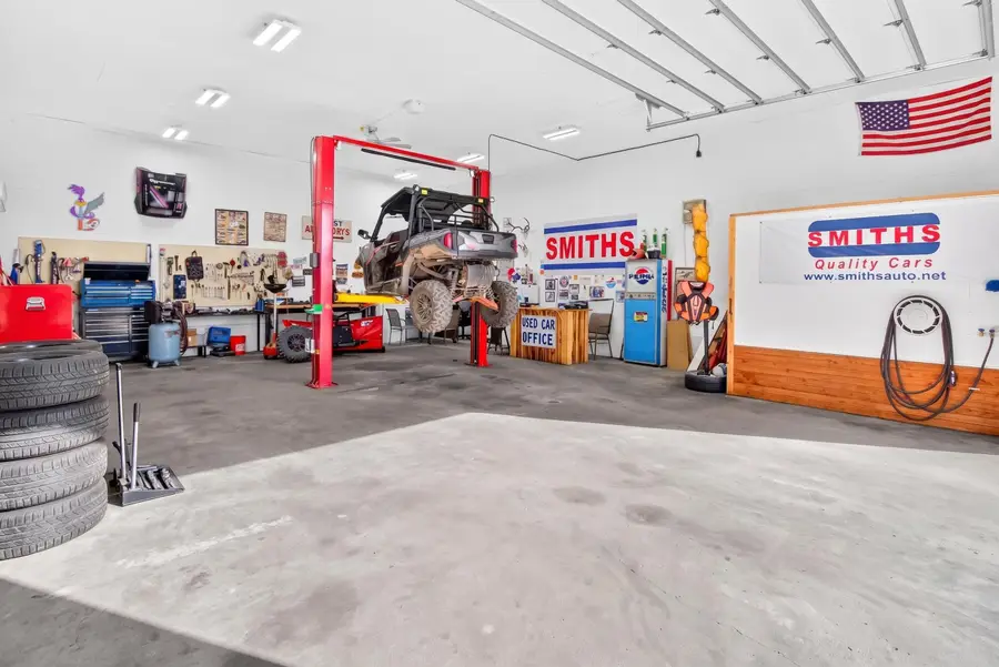 828 S Griswold Street, Hart, MI 49420 - #3