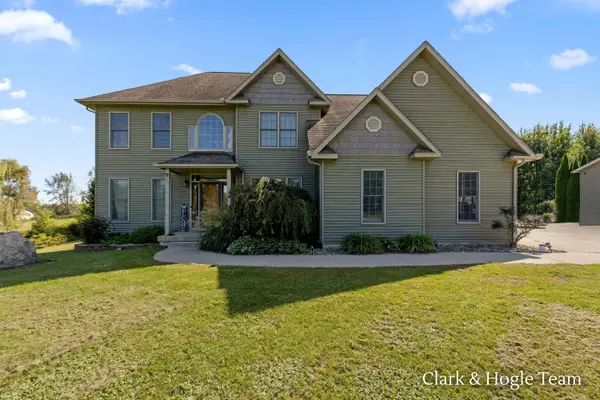 3859 W Kinsel Highway, Charlotte, MI 48813