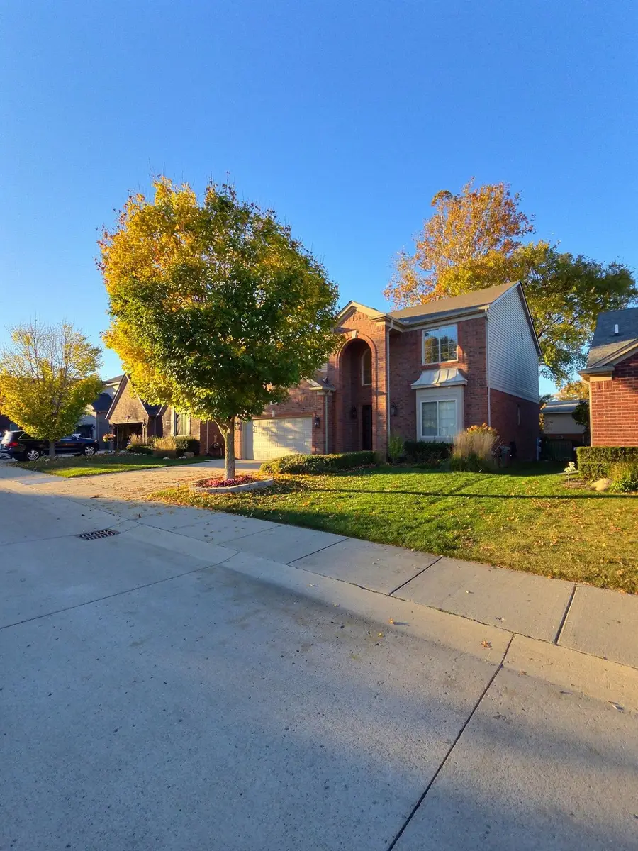 5675 Gregory Drive, Shelby, MI 48317 - #3