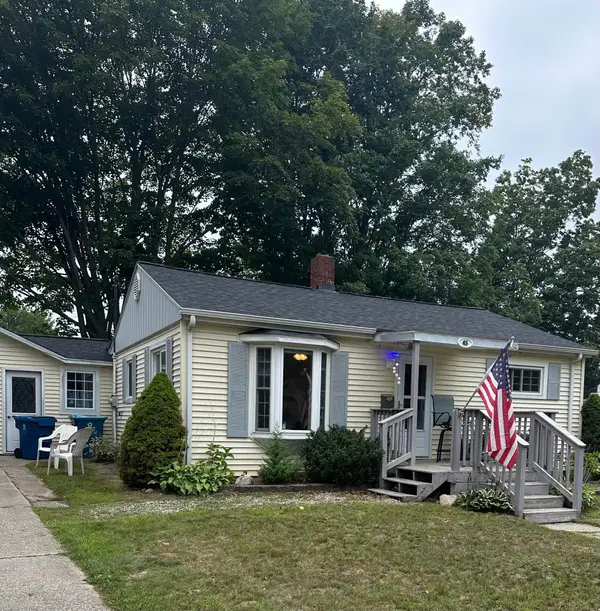 45 S Orchard Street, Hart, MI 49420