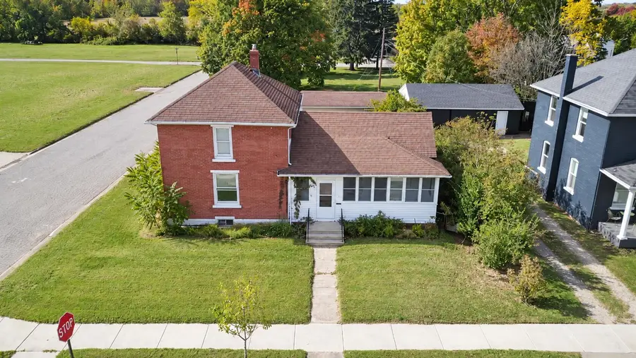 616 Magnolia Street, Three Oaks, MI 49128 - #2