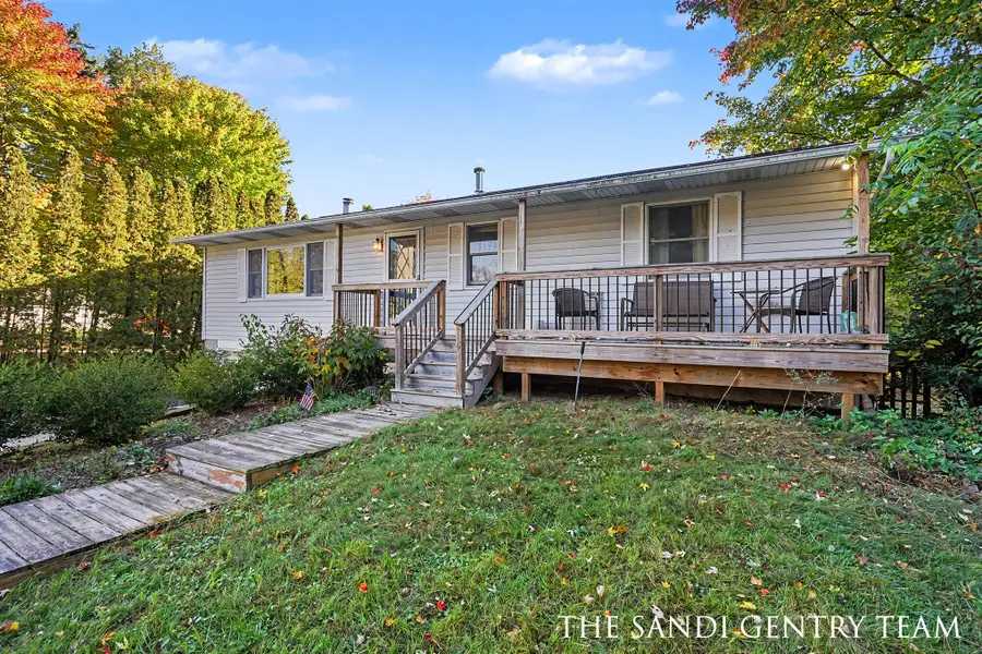 14734 160th Avenue, Grand Haven, MI 49417 - #3