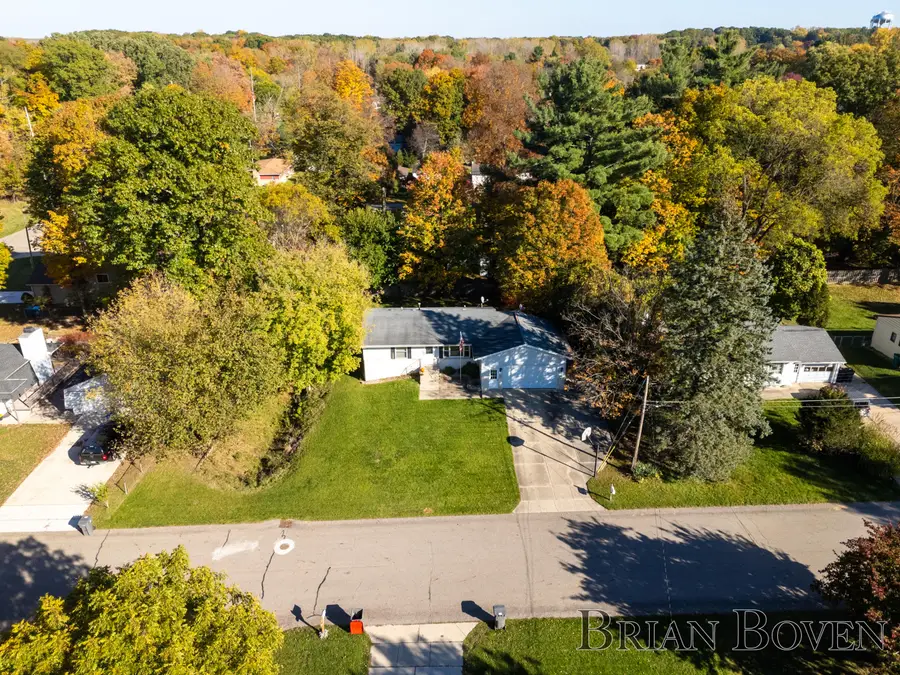 1568 Gridley Avenue Nw, Grand Rapids, MI 49534 - #3