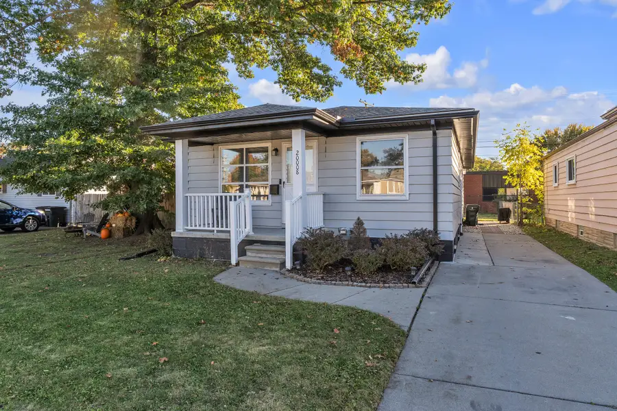 20008 Avalon Street, Saint Clair Shores, MI 48080 - #2
