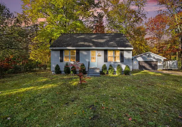 4929 Dalson Road, Twin Lake, MI 49457