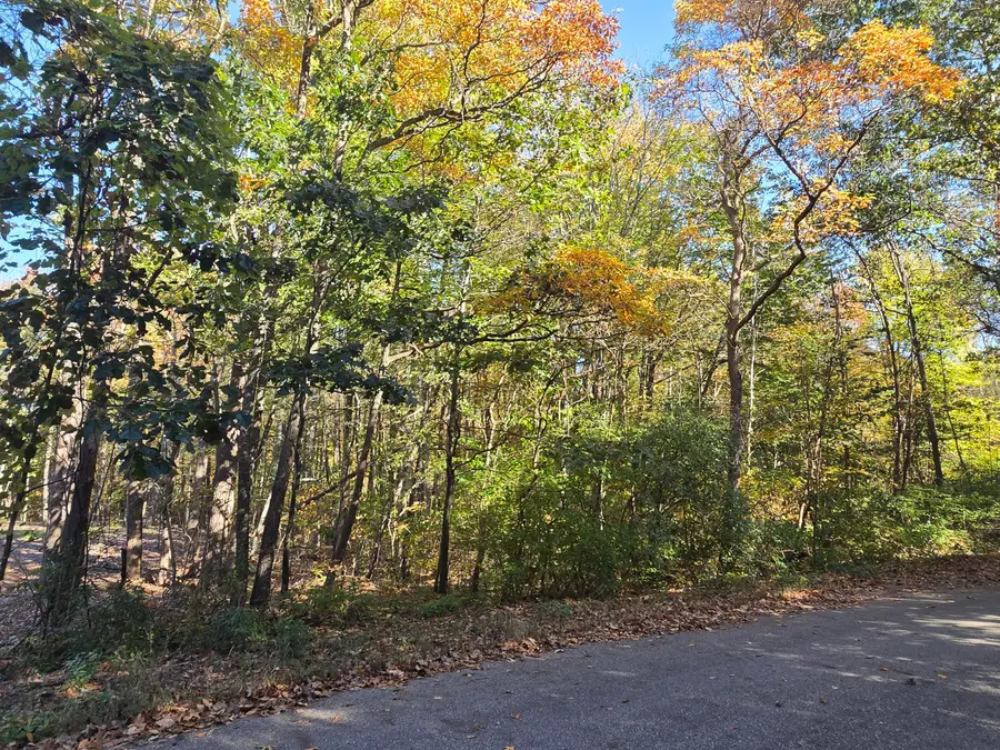 2831 Crescent Drive, Fennville, MI 49408 - #2