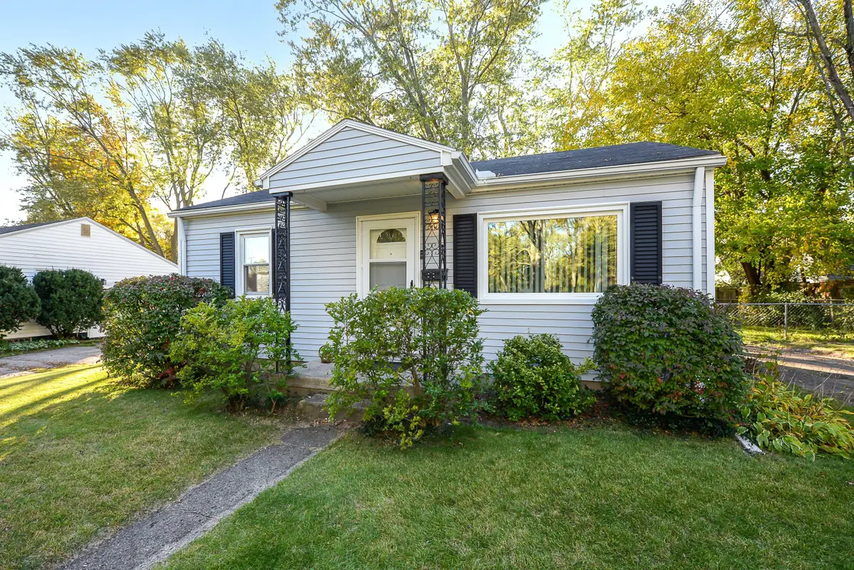501 Hollis Avenue, Ypsilanti, MI 48198 - #1