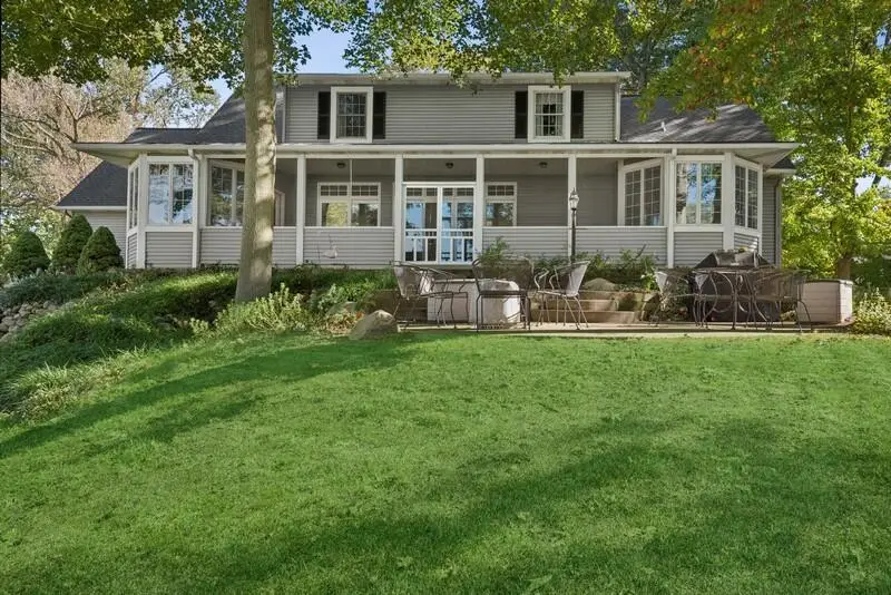 1390 Summerwood Drive, South Haven, MI 49090 - #1