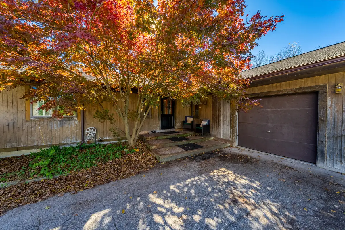 7667 Earhart Road, South Lyon, MI 48178 - #1