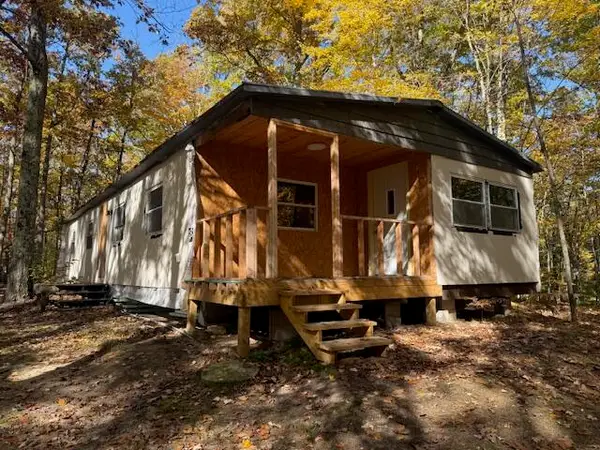 8301 E Deerfield Circle E, Reed City, MI 49677