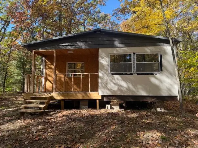 8301 E Deerfield Circle E, Reed City, MI 49677 - #3