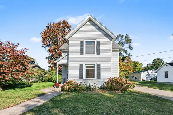 325 E Lincoln Avenue, Zeeland, MI 49464