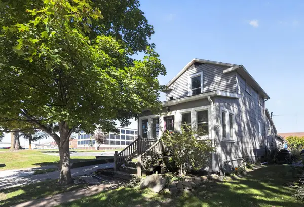 909 Broad Street, St. Joseph, MI 49085