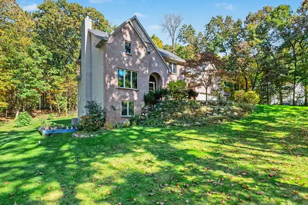 8440 Sierra Madre Trail, Kalamazoo, MI 49009
