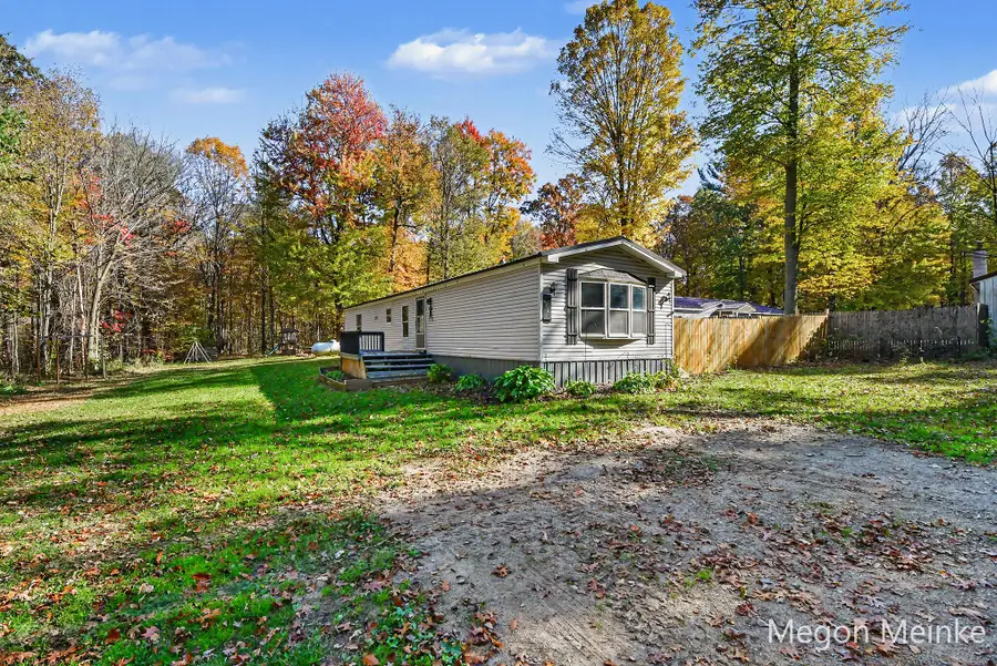 8320 Bradley Road, Belding, MI 48809 - #2