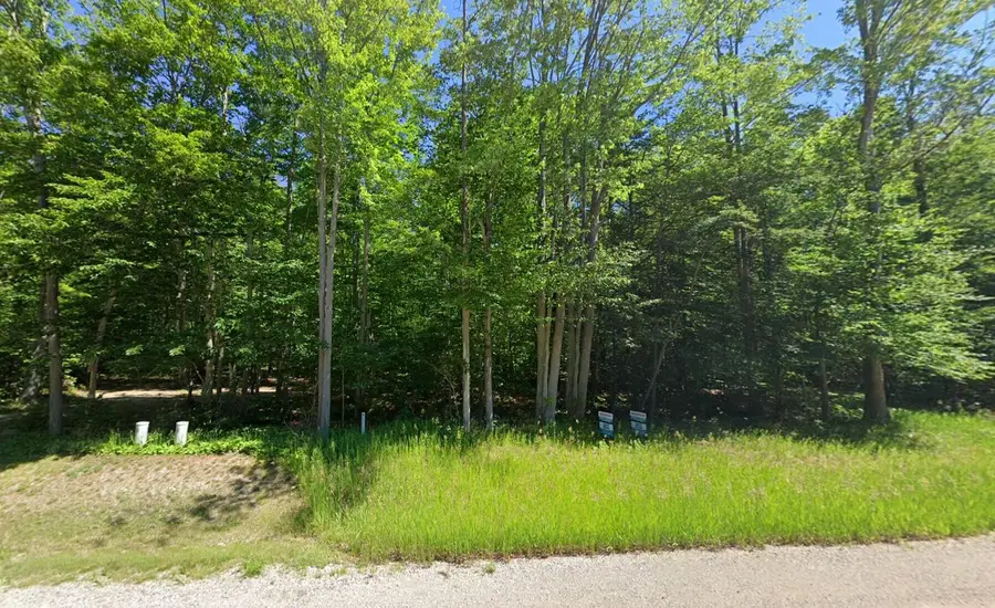 12295 U.s. 23, Cheboygan, MI 49721 - #2