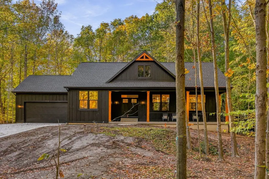 7118 Creekwood Drive, South Haven, MI 49090 - #2